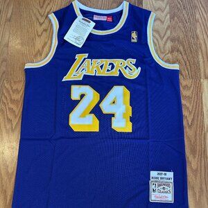 New Mitchell &Ness NBA Los Angeles Lakers Kobe Bryant 07-08 Jersey -XL/Large